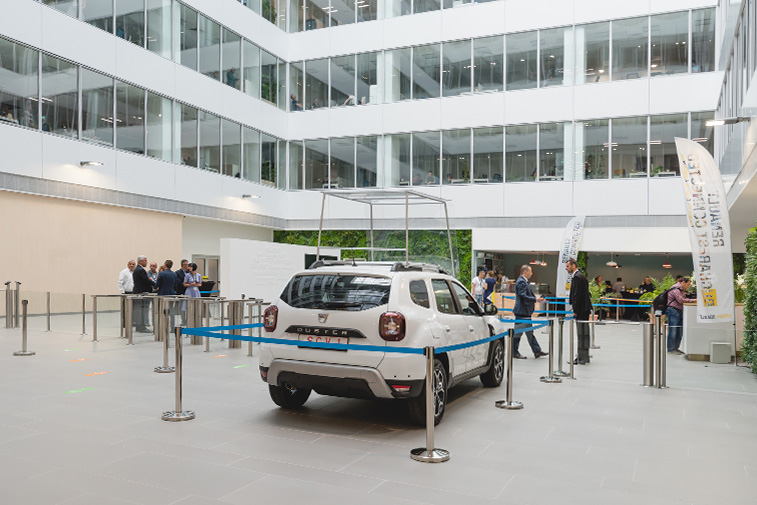 Renault Bucharest Connected (interior) - aotu architecte - agence architecture a Lyon